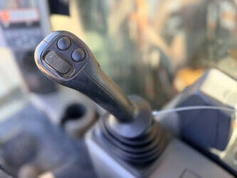 2017-caterpillar-352f-1450563-47012965