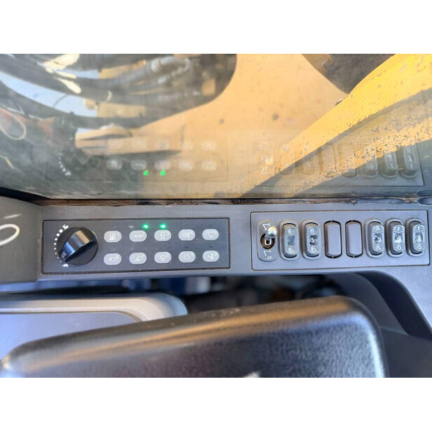 2017 Caterpillar 352F-47012966