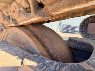 2017-caterpillar-352f-1450563-47012974