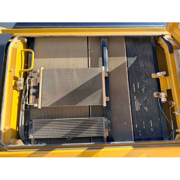 2017 Caterpillar 352F-47012979