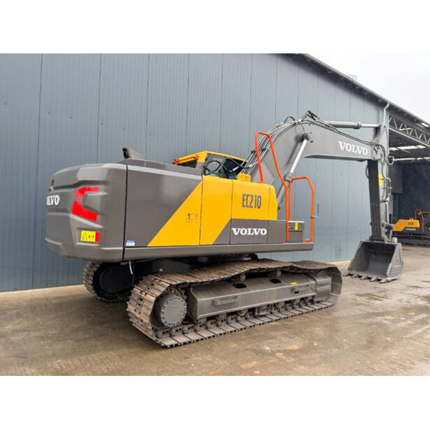 2025 Volvo EC210-47013195
