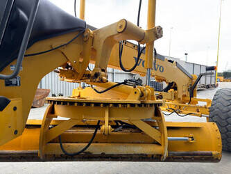 2010-volvo-g930-ce-1450577-47013553