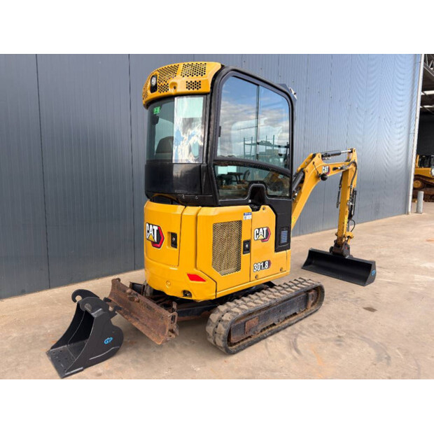 2021 Caterpillar 301.8-47013624