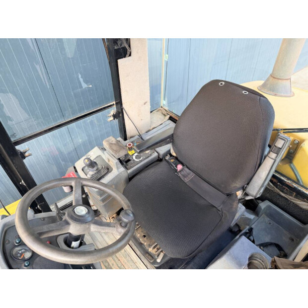 2011 Caterpillar CP76-47014305