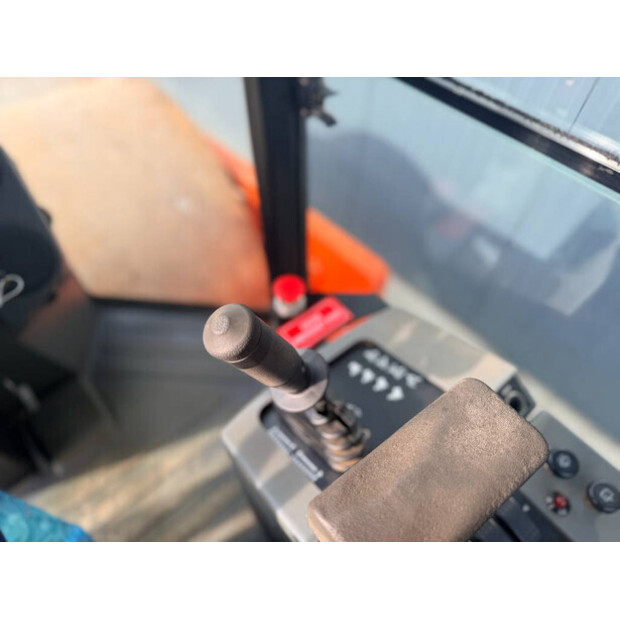 2011 Caterpillar CS74-47014323