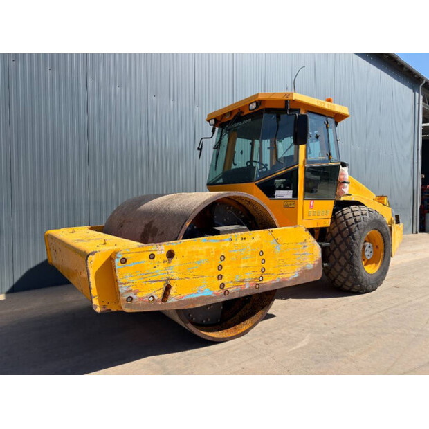 2011 DYNAPAC CA612D-47014504