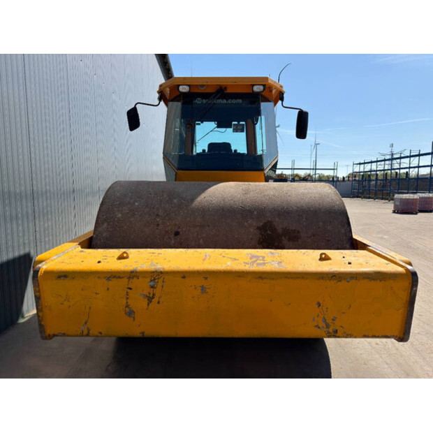 2011 DYNAPAC CA612D-47014511