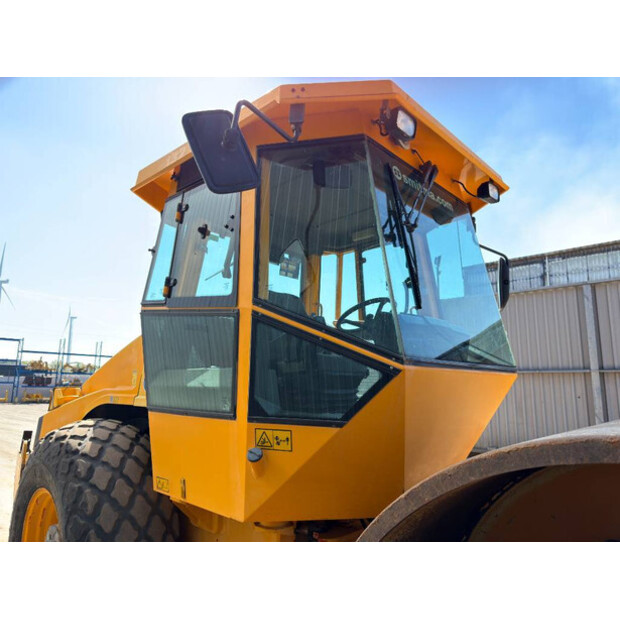 2011 DYNAPAC CA612D-47014512