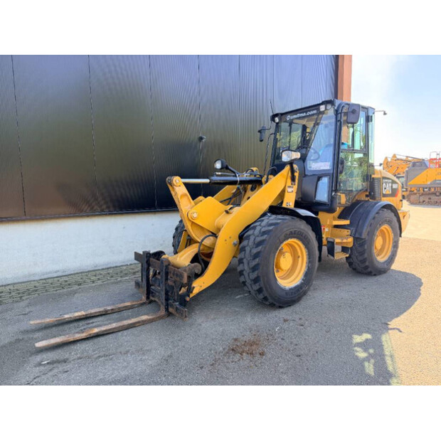 2017 Caterpillar 908M-47015449