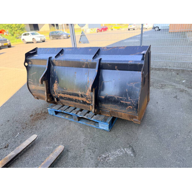 2017 Caterpillar 908M-47015457