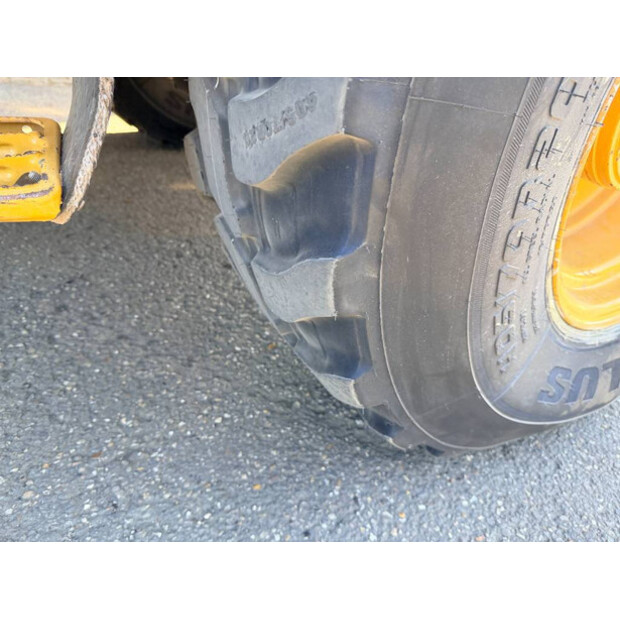 2017 Caterpillar 908M-47015460