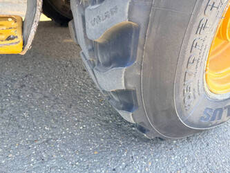 2017-caterpillar-908m-1450645-47015460