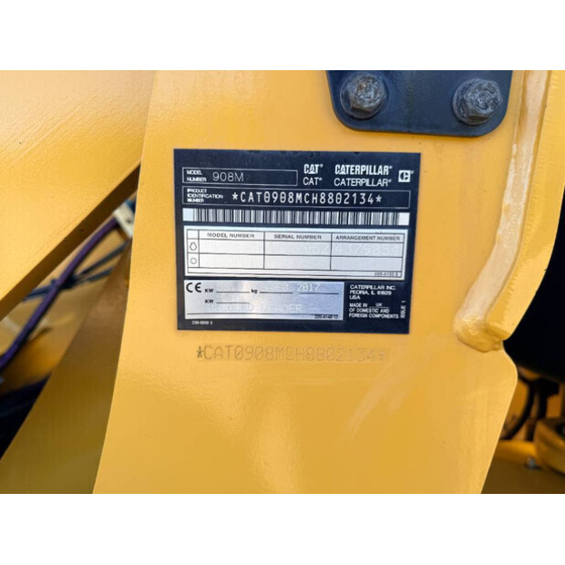 2017 Caterpillar 908M-47015463