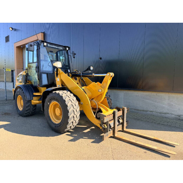 2017 Caterpillar 908M-47015476