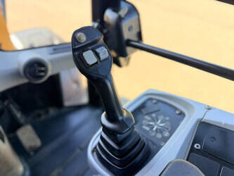 2017-caterpillar-908m-1450645-47015480