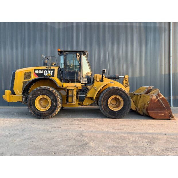 2017 Caterpillar 966M-47015661
