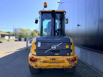 2014-volvo-l30g-1450650-47015674