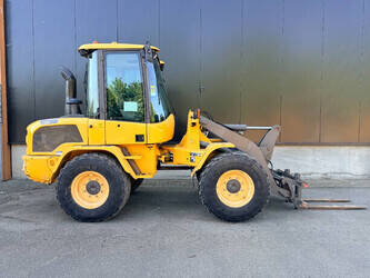 2014-volvo-l30g-1450650-47015693