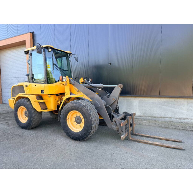 2014 Volvo L30G-47015694