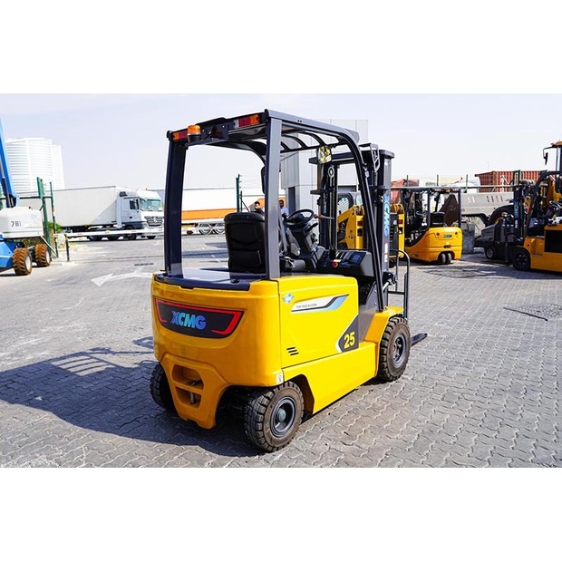 2024 XCMG XCB25-PW6G-47015698