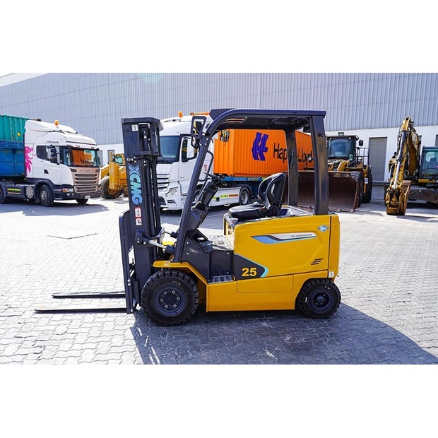 2024 XCMG XCB25-PW6G-47015700