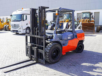 2017-toyota-7fd50-47015713