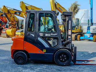 2020-doosan-d30s-7-47015716