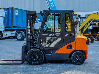 2020-doosan-d30s-7-47015719
