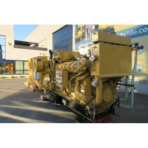 2002 Caterpillar G3516 (0CTL)-47016117