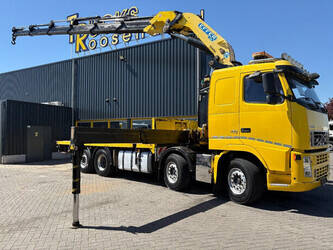 صورة ل شاحنات الرافعات 2008 فولفو FH للبيع في هولندا