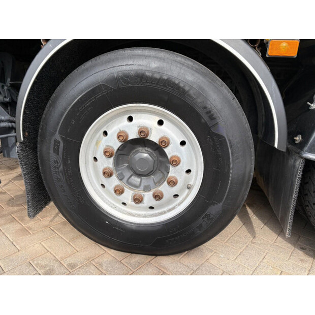 2008 فولفو FH-47016436