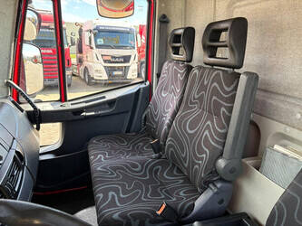 2009-iveco-eurocargo-90e18-1450679-47016571