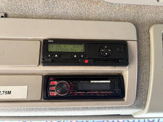 2009-iveco-eurocargo-90e18-1450679-47016583