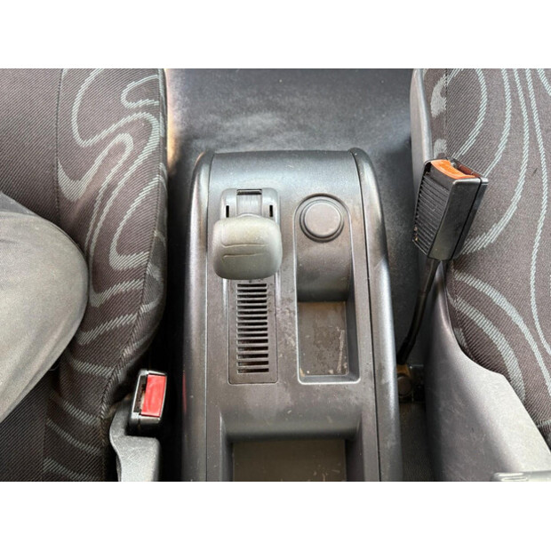 2009 Iveco EUROCARGO 90E18-47016591