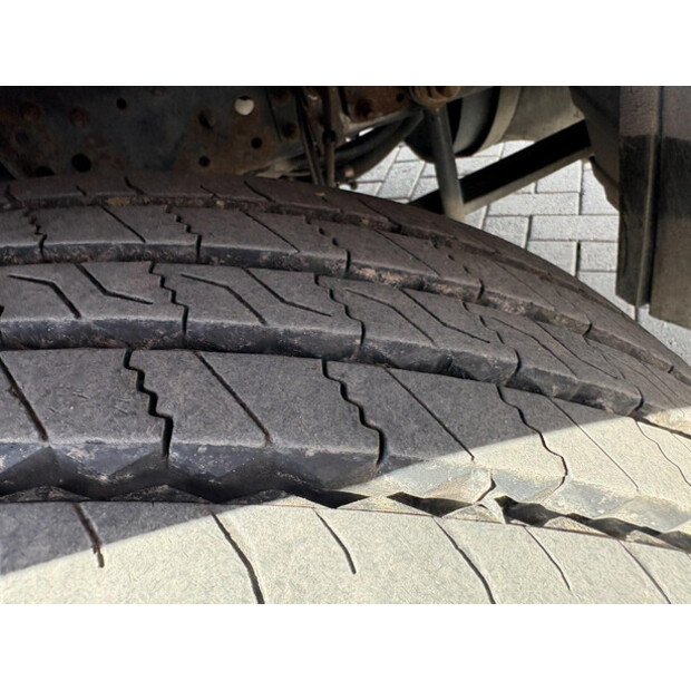 2009 Iveco EUROCARGO 90E18-47016593