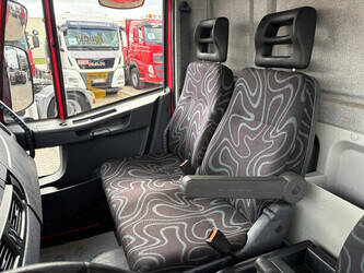 2009-iveco-eurocargo-90e18-1450680-47016605