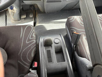 2009-iveco-eurocargo-90e18-1450680-47016613