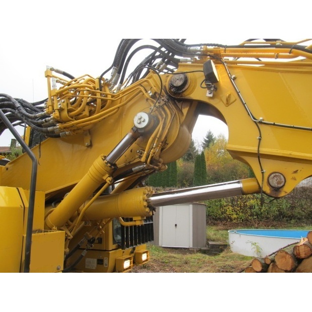 2022 كوماتسو PC228USLC-11E0-47024524