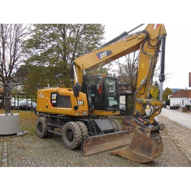 2021 كاتربيلر M320F-47024547