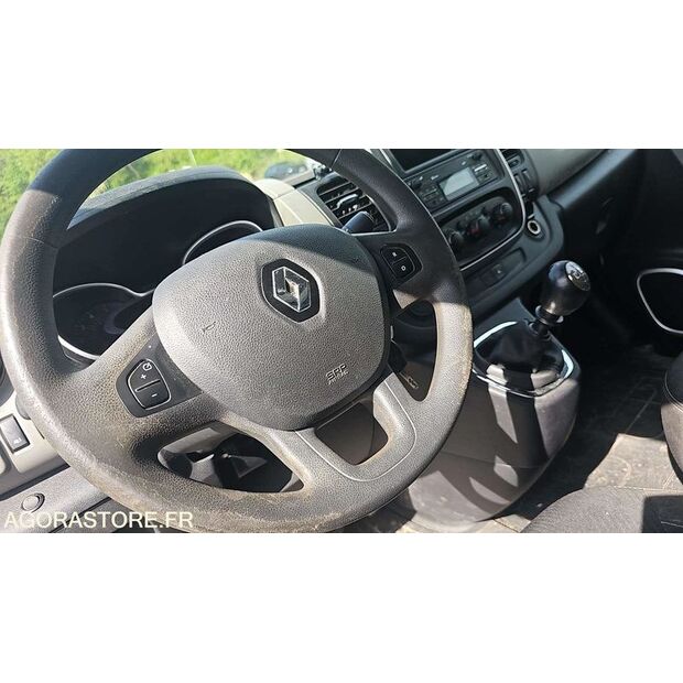 2018 رينو Trafic-47030350