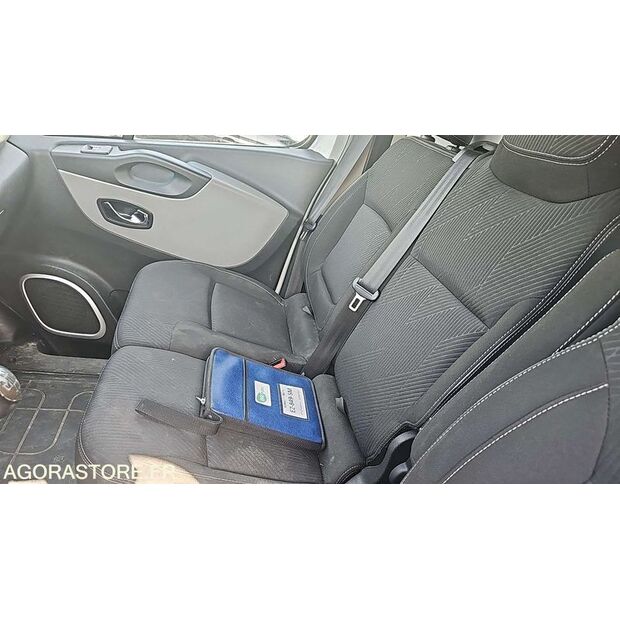 2018 رينو Trafic-47030385