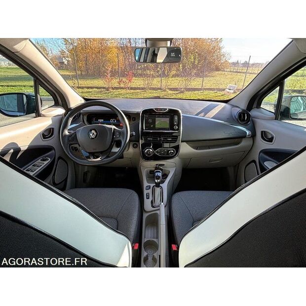 2015 رينو ZOE-47030690