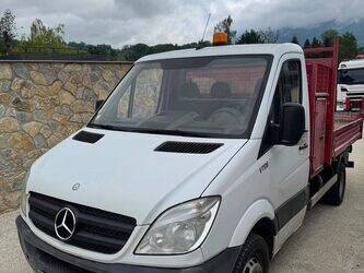 صورة ل شاحنات قلابة 2011 مرسيدس بنز Sprinter 516 CDI