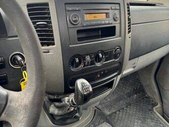 2011-mercedes-benz-sprinter-516-cdi-47030936