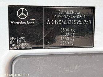 2014-mercedes-benz-sprinter-1450762-47031006
