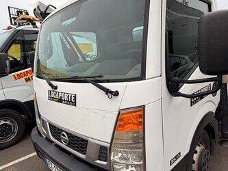 2018-nissan-nt400-1450768-47031189