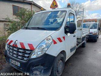 2011-renault-master-1450216-47031542