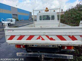 2011-renault-master-1450216-47031545