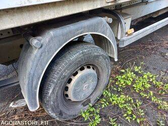 2011-renault-master-1450216-47031550