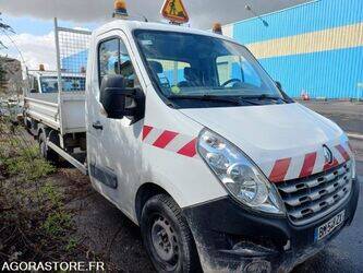 2011-renault-master-1450216-47031554
